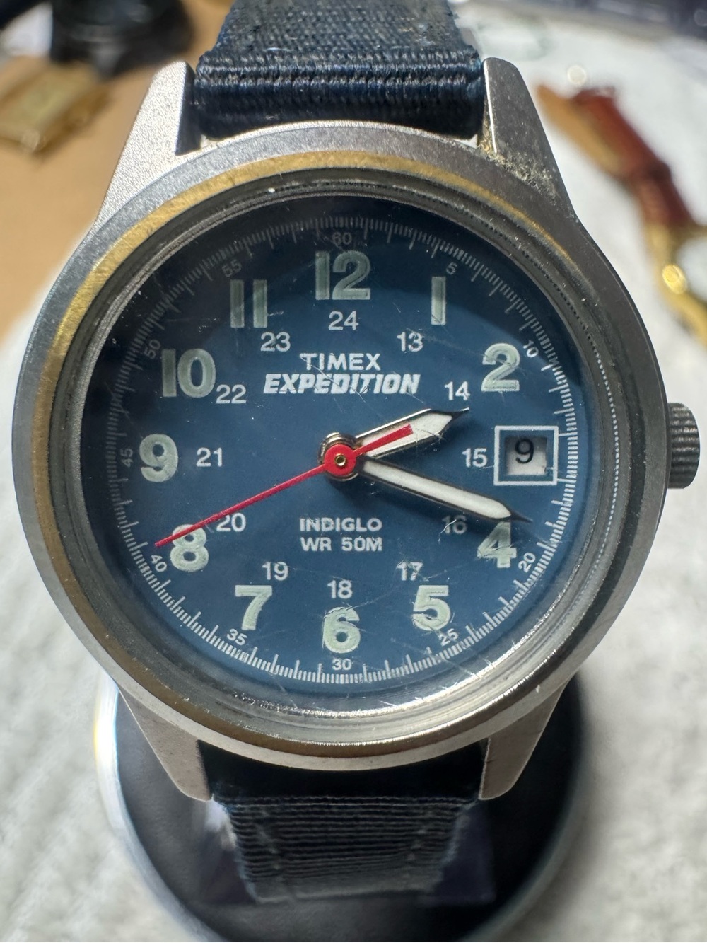 Timex Expedition Navy Dial Analog Watch with Red Second Hand